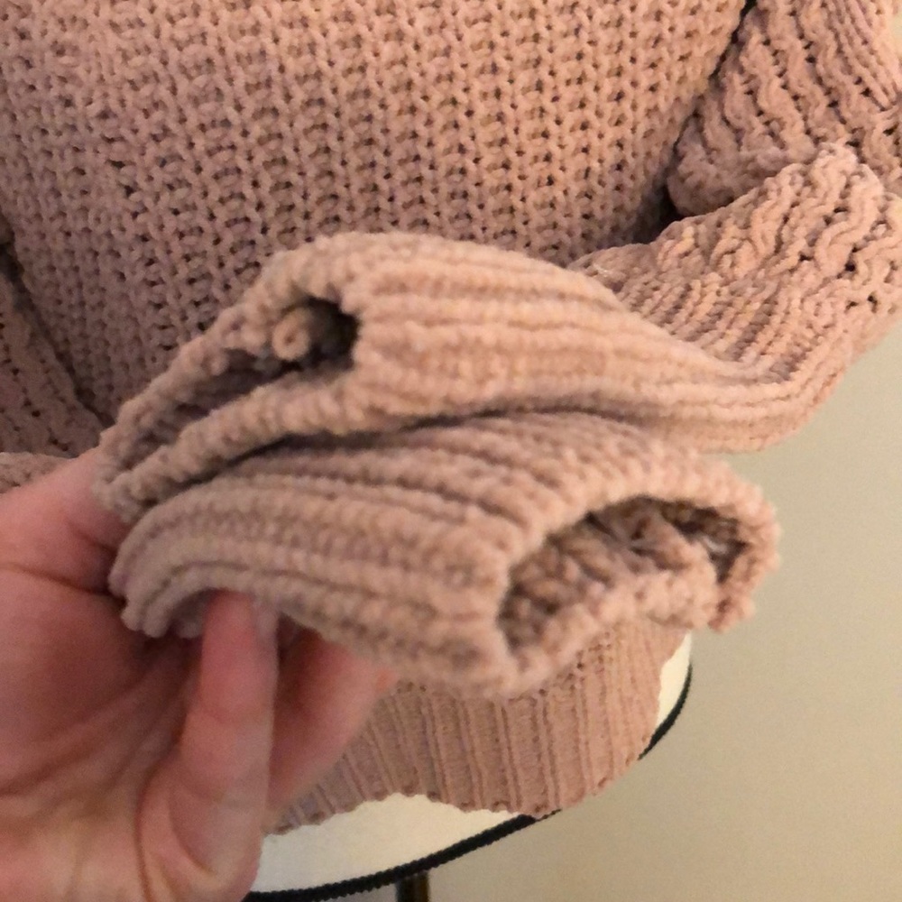 EXPRESS SWEATER - Picture 3 of 8